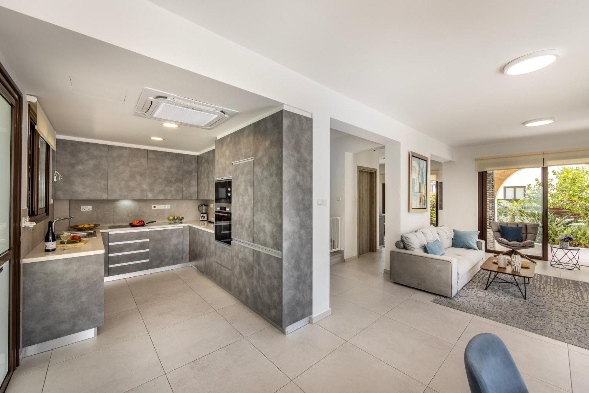 Luxury Seaside Ionion H15 * Ajia Napa